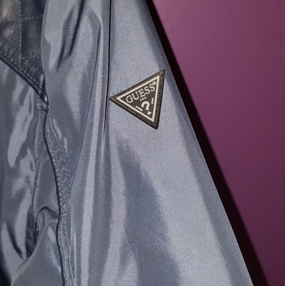 Guess jacket - Picture 2 of 3